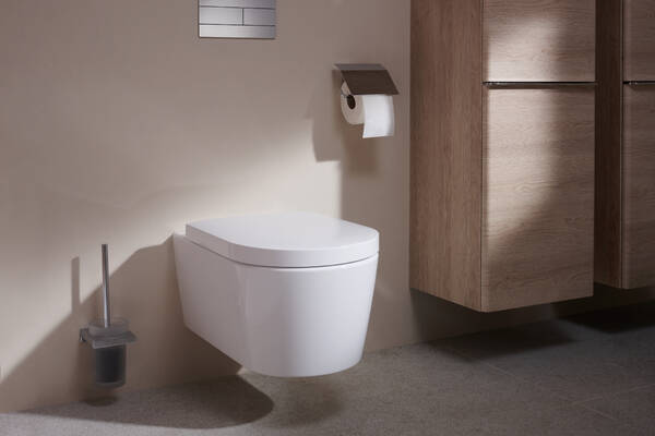 ELU PURA S унітаз підвісний 54*36,6см AquaHelix Flush, в комплекті з сидінням Slim з функцією SoftClose and QuickRelease