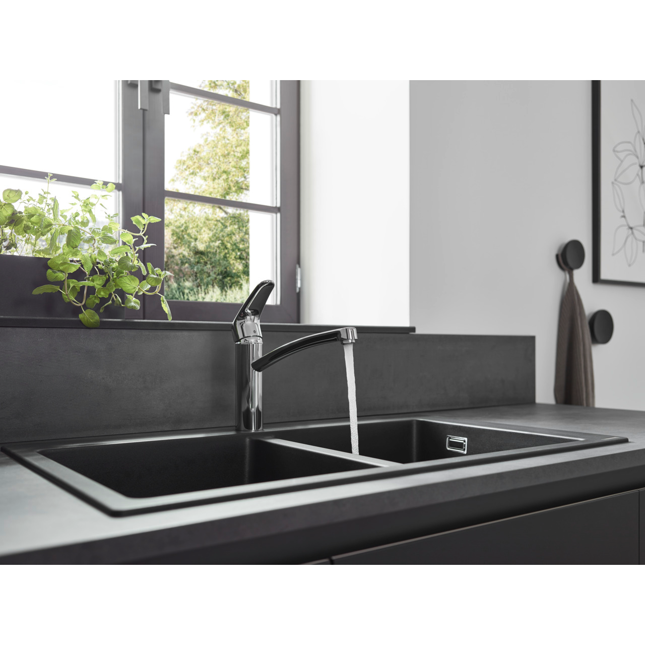 Focus  - змішувач для кухні 160, одноважiльний, з накидною гайкою HANSGROHE 31806000