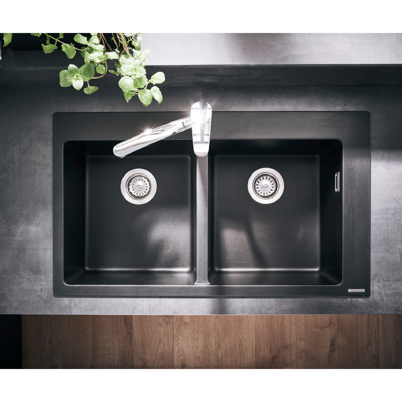Focus  - змішувач для кухні 160, одноважiльний, з накидною гайкою HANSGROHE 31806000