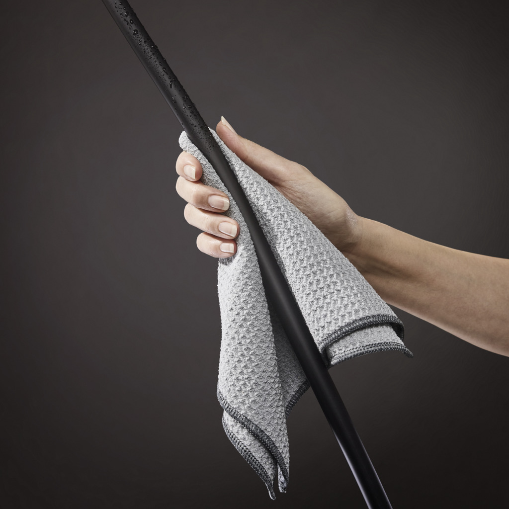 Isiflex Душовий шланг 160 см, колiр покриття чорний матовий