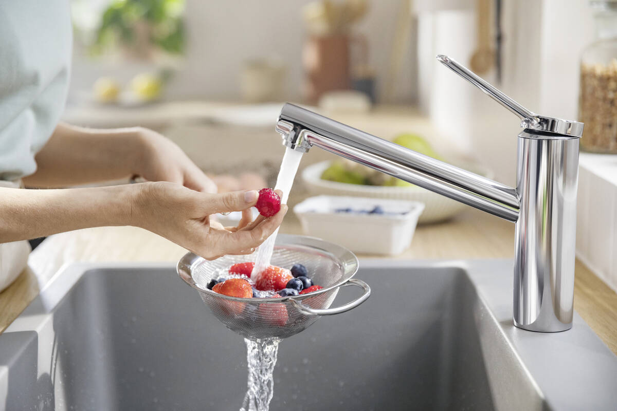 ZESIS M33 змішувач для кухні 150, 1jet , ECO, CoolStart, колір хром