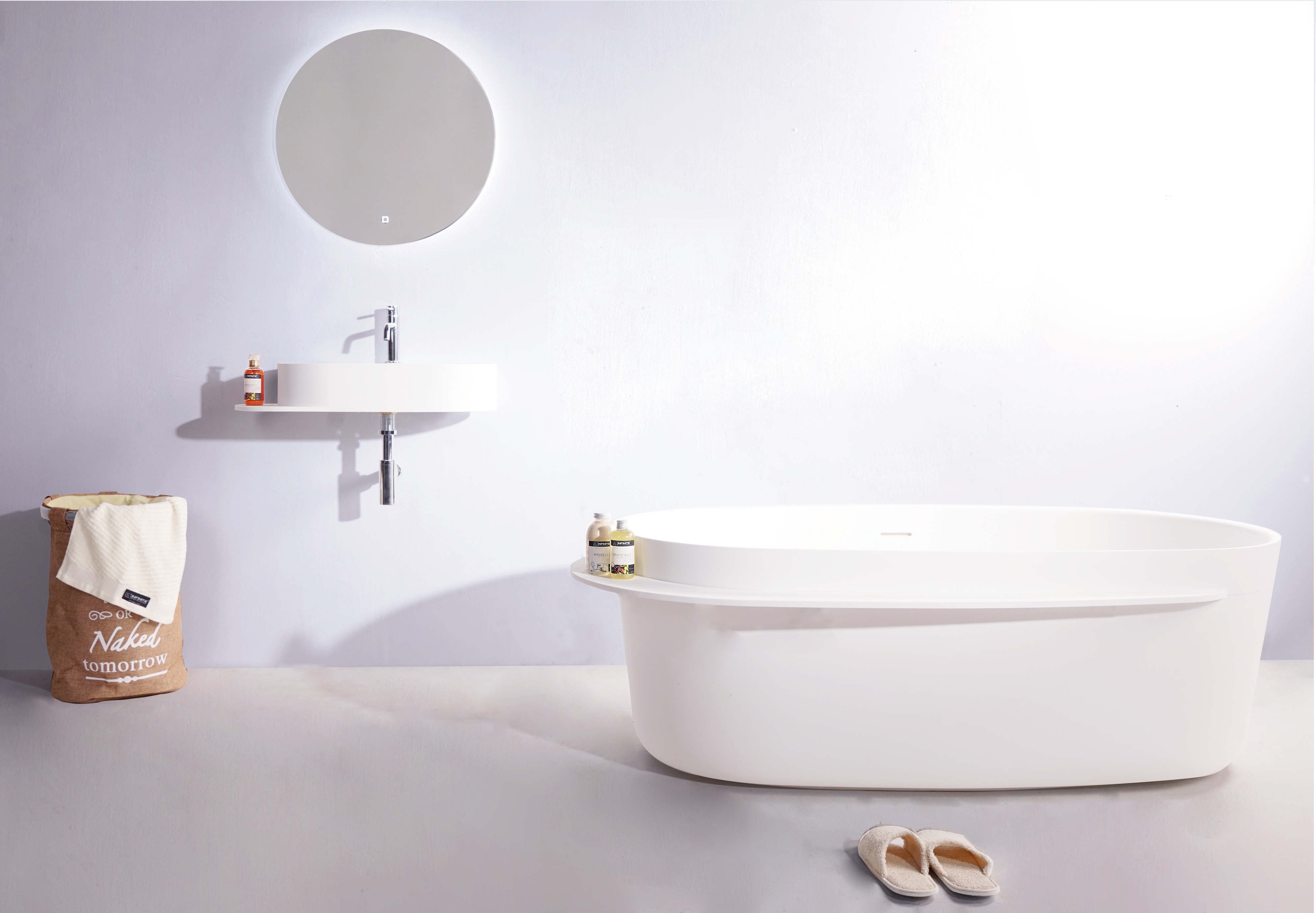 Ванна окремостояча кам'яна Solid surface 1630*750*530мм з поличкою
